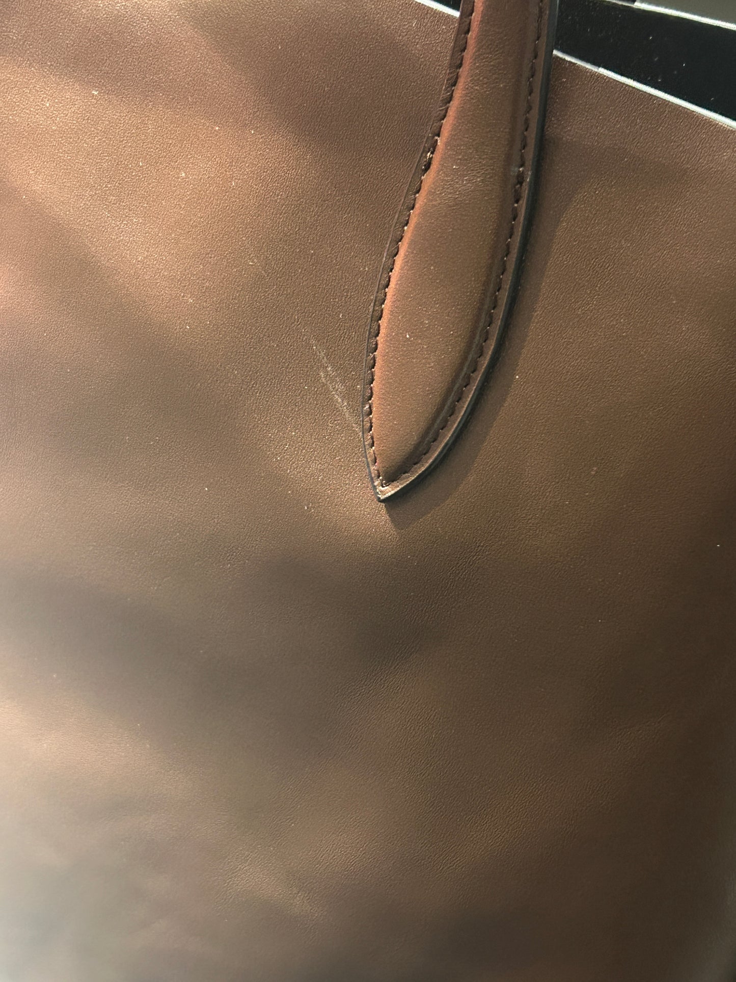 [香港品牌 EBELT] 頭層牛皮 女裝Tote 袋- MSN-LB-01