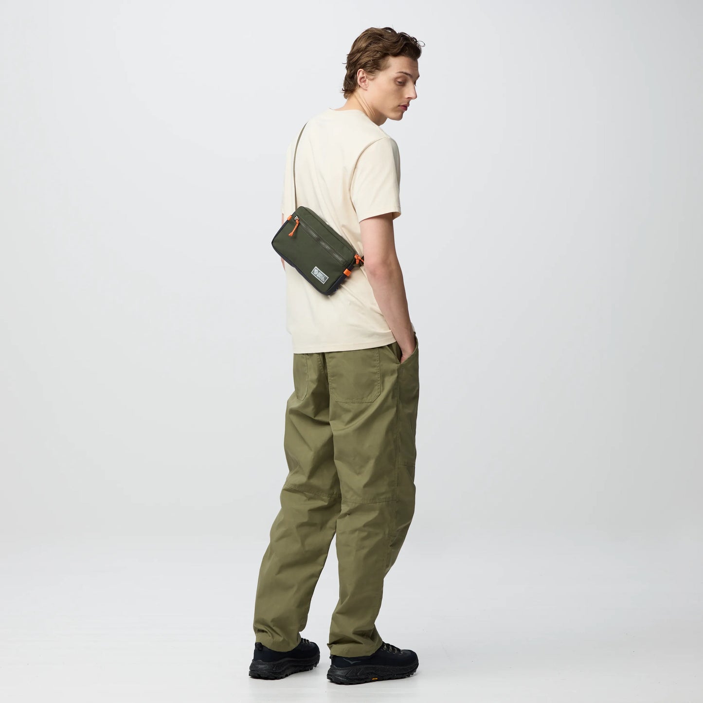 FJÄLLRÄVEN 北極狐【狐狸袋】VARDAG POCKET LARGE 斜背包  #23200339