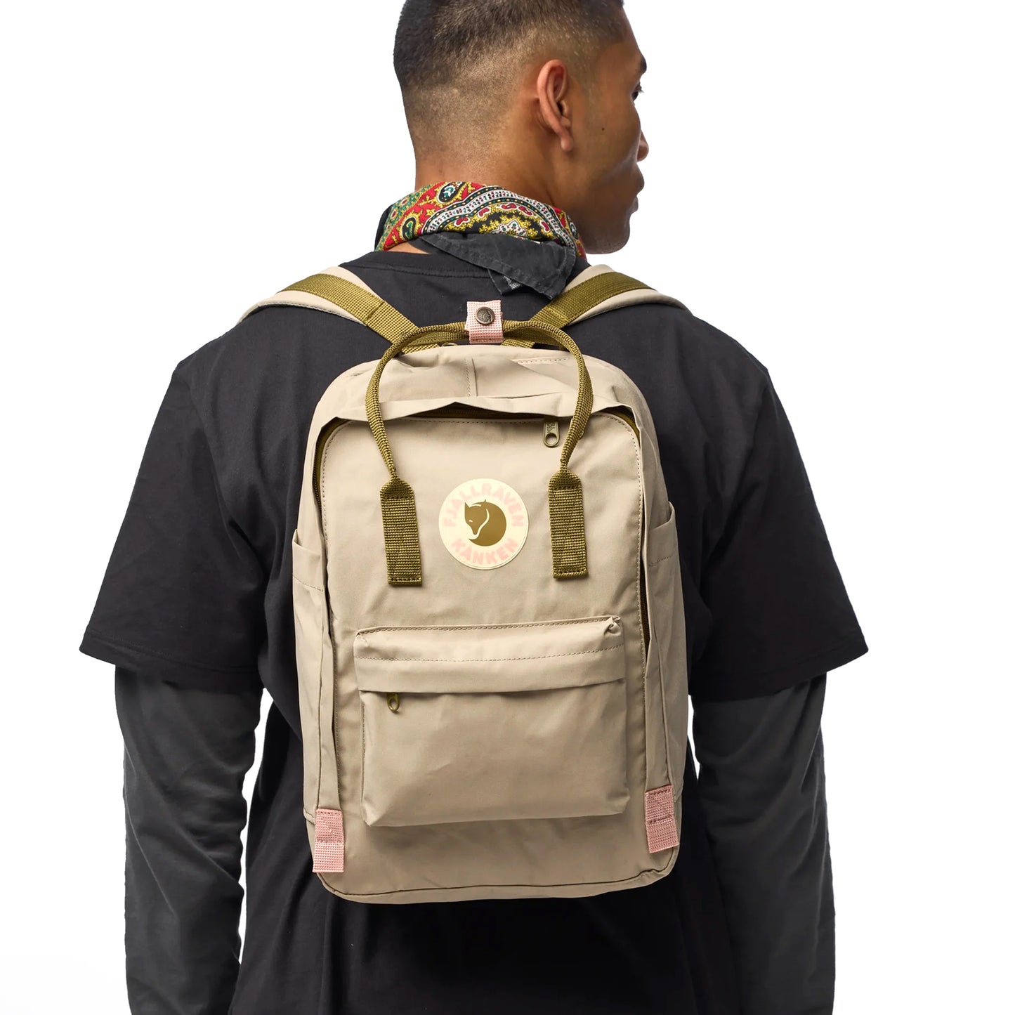FJÄLLRÄVEN 北極狐【狐狸袋】KÅNKEN KONCEPT LAPTOP 15 #23200411