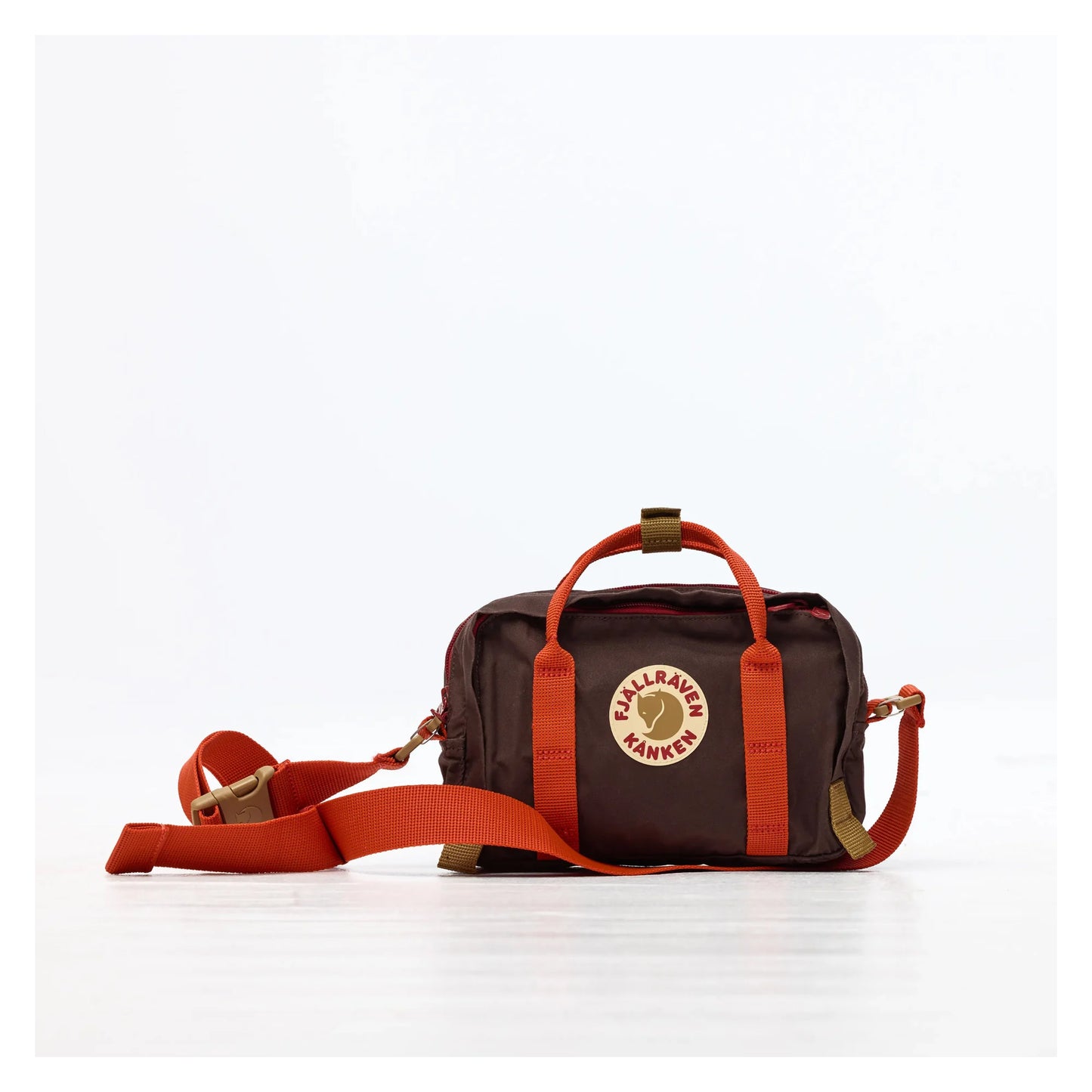 FJÄLLRÄVEN 北極狐【狐狸袋】KÅNKEN KONCEPT CROSSBODY 斜背包  # 23200434
