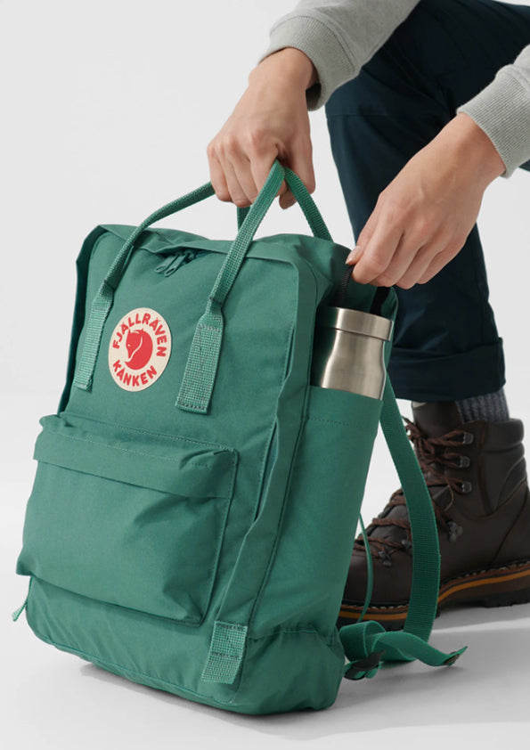 FJÄLLRÄVEN - 瑞典北極狐【狐狸袋】KÅNKEN 16L 背囊 書包 School bag outdoor backpack 23510-664 Frost Green