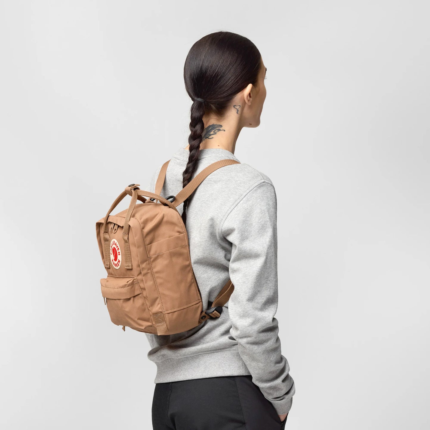 FJÄLLRÄVEN 北極狐【狐狸袋】KÅNKEN MINI 7L 小背囊  # 23561-046