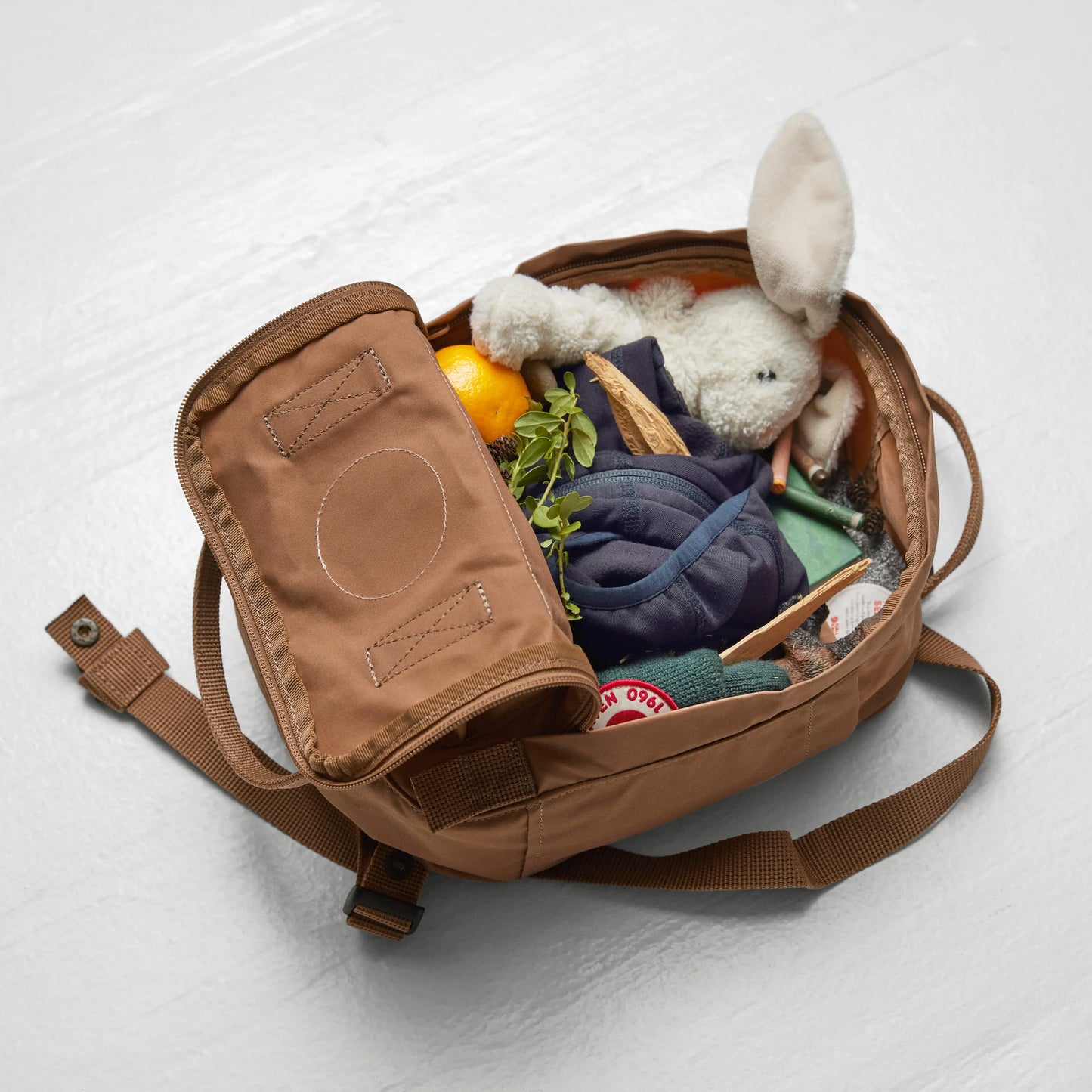 FJÄLLRÄVEN 北極狐【狐狸袋】KÅNKEN MINI 7L 小背囊  # 23561-046