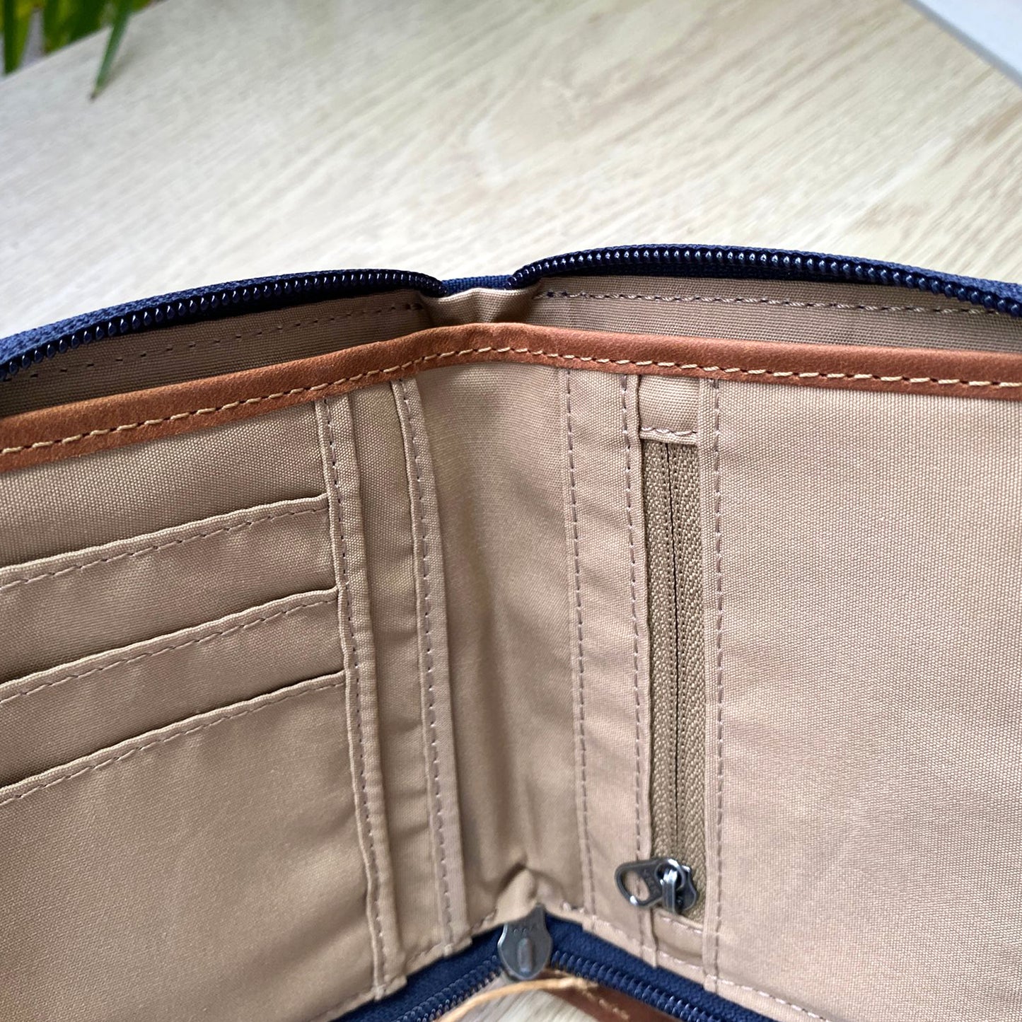 FJÄLLRÄVEN 北極狐【狐狸袋】Zip Wallet 拉鏈銀包 #24216
