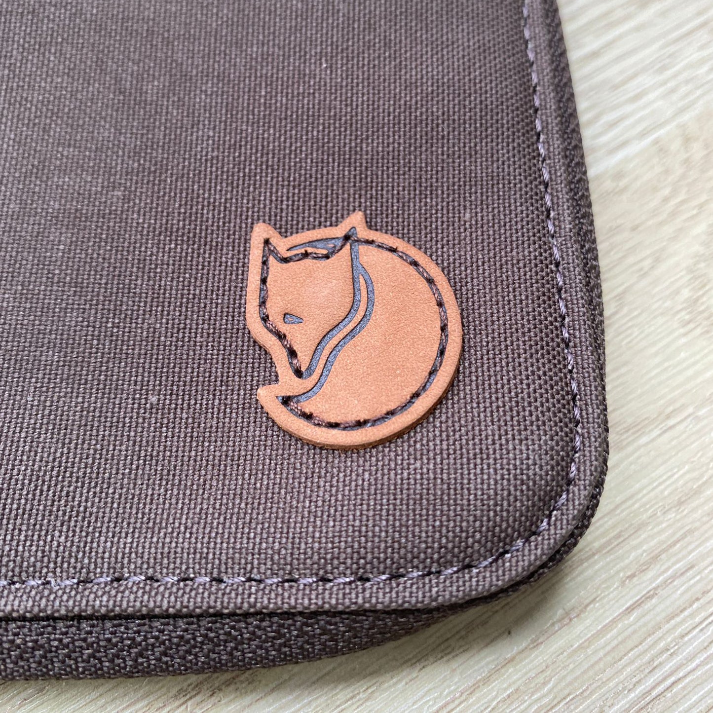 FJÄLLRÄVEN北極狐【狐狸袋】PASSPORT WALLET 護照錢包 24220