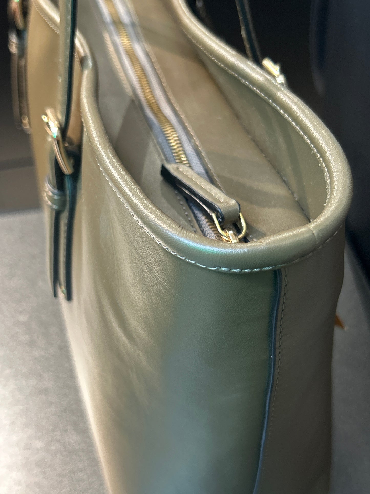 清貨 全新手袋 最後一個 頭層牛皮 女裝Tote 袋- MSN-LB-07