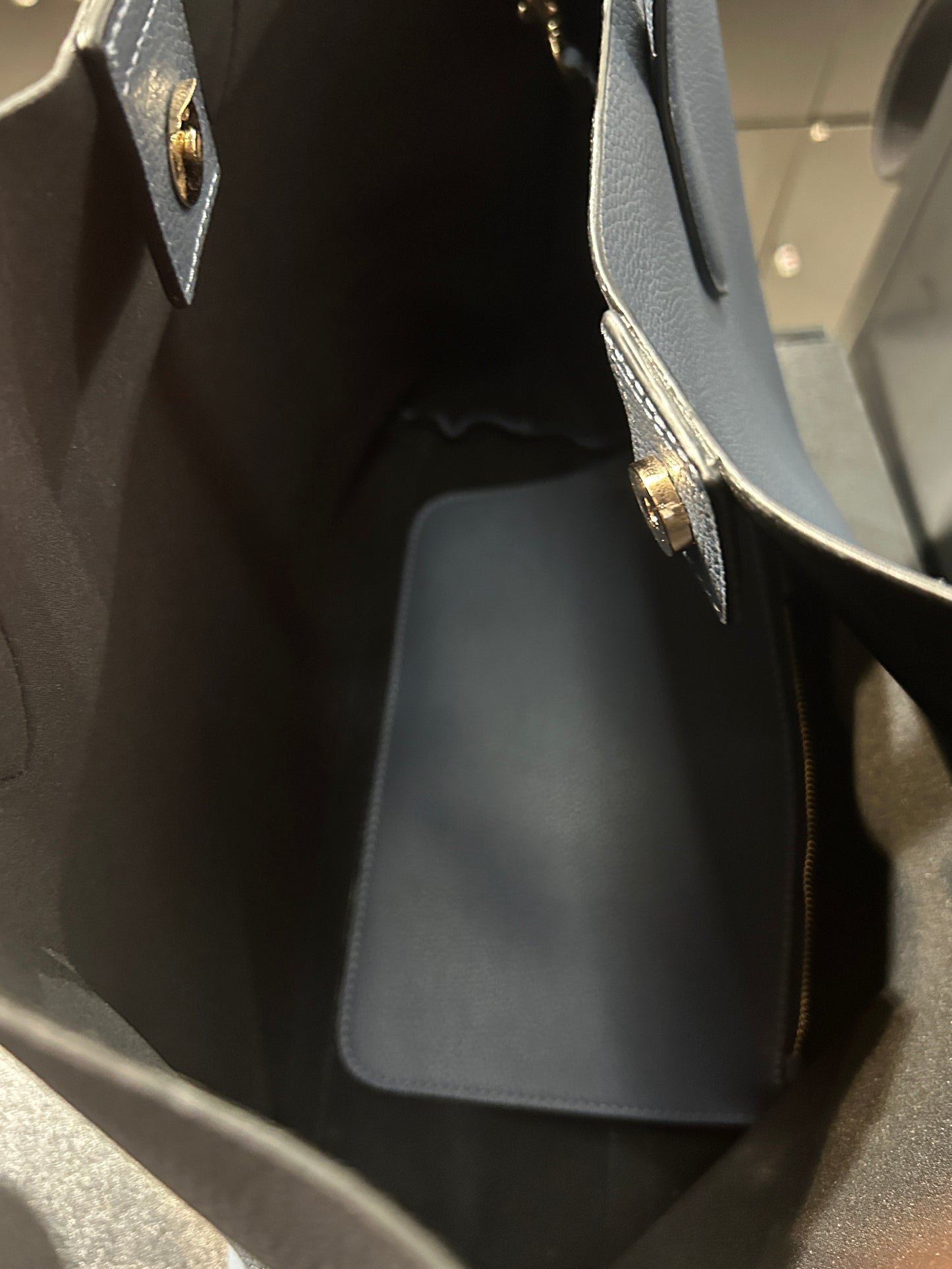 [香港品牌 EBELT] 頭層牛皮 女裝Tote 袋- MSN-LB-01