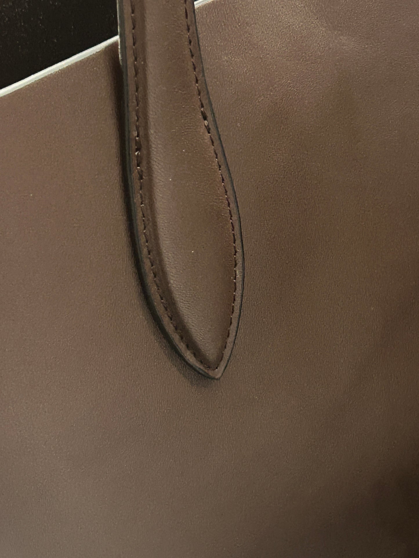 [香港品牌 EBELT] 頭層牛皮 女裝Tote 袋- MSN-LB-01