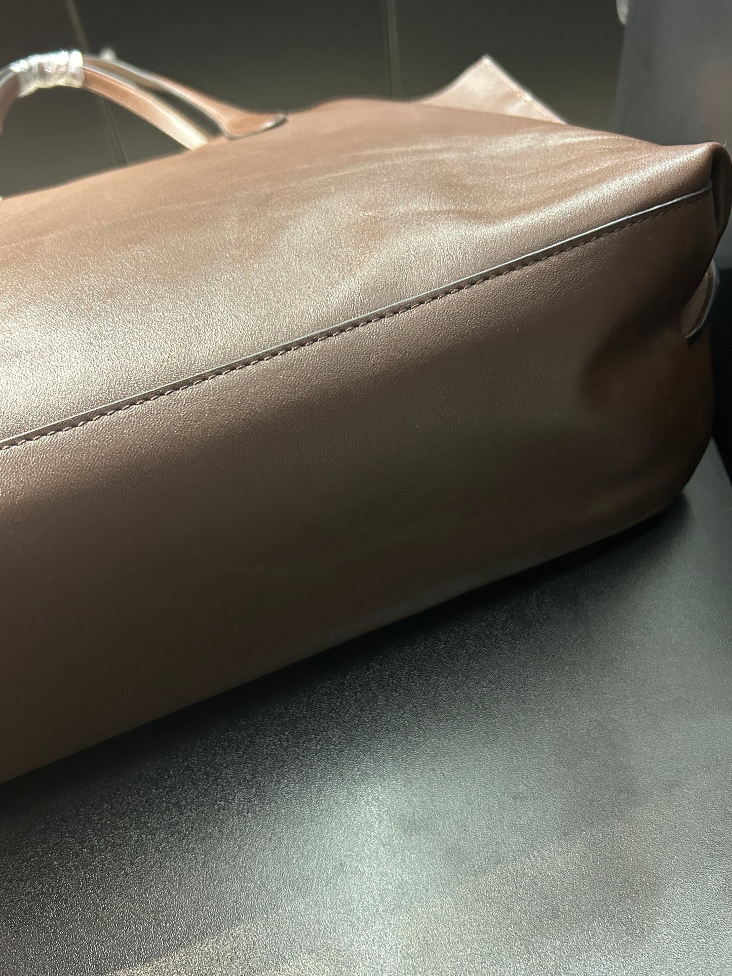 [香港品牌 EBELT] 頭層牛皮 女裝Tote 袋- MSN-LB-01