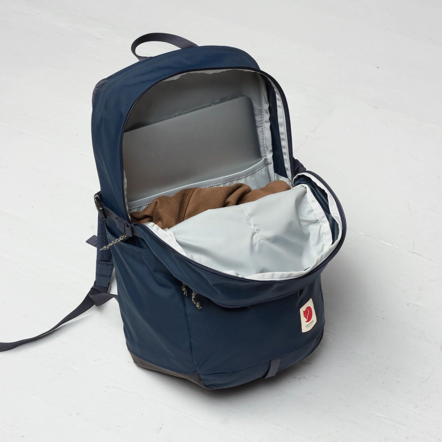 FJÄLLRÄVEN【狐狸袋】HIGH COAST BACKPACK 24  輕身背包  #23200330