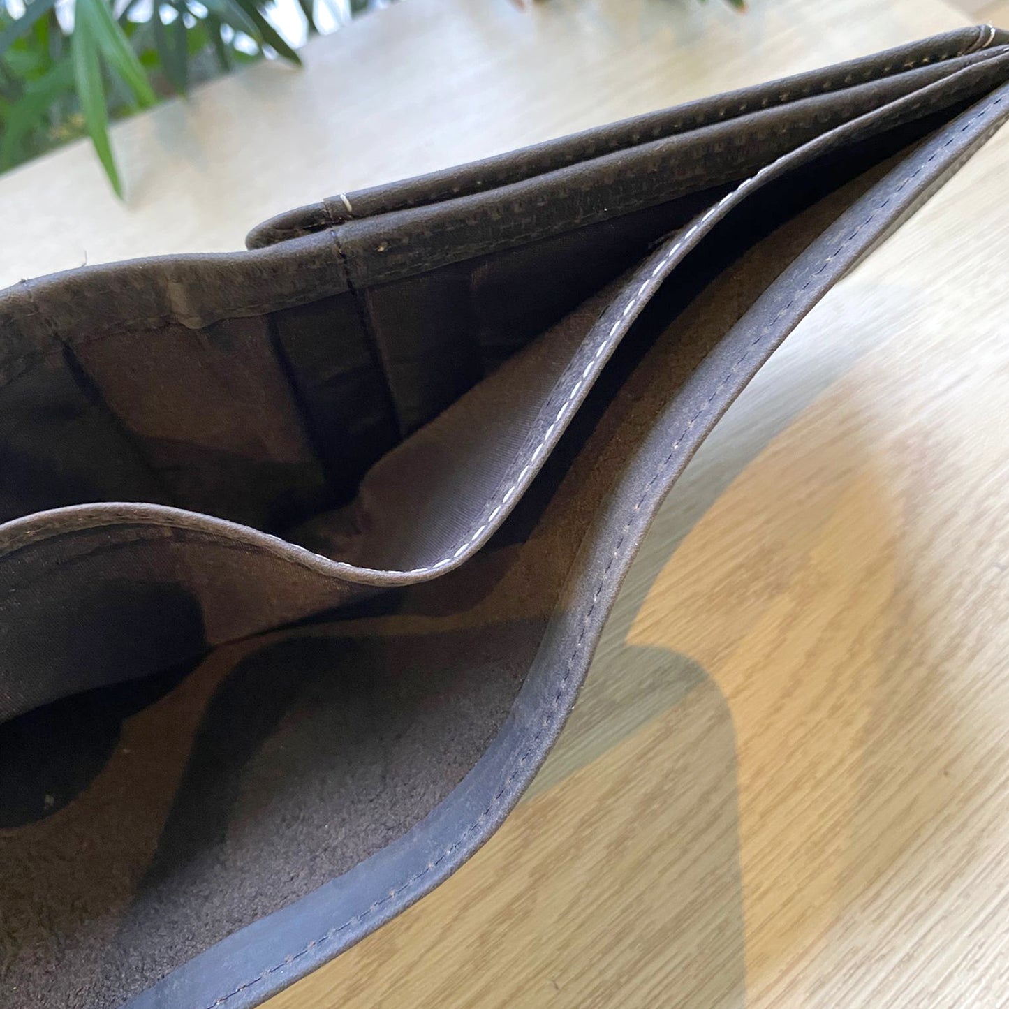 ［香港品牌 EBELT] WM 140 印度製 頭層水牛獵人皮真皮銀包 皮夾錢包 Full Grain Buffalo Hunter Series Leather Wallet