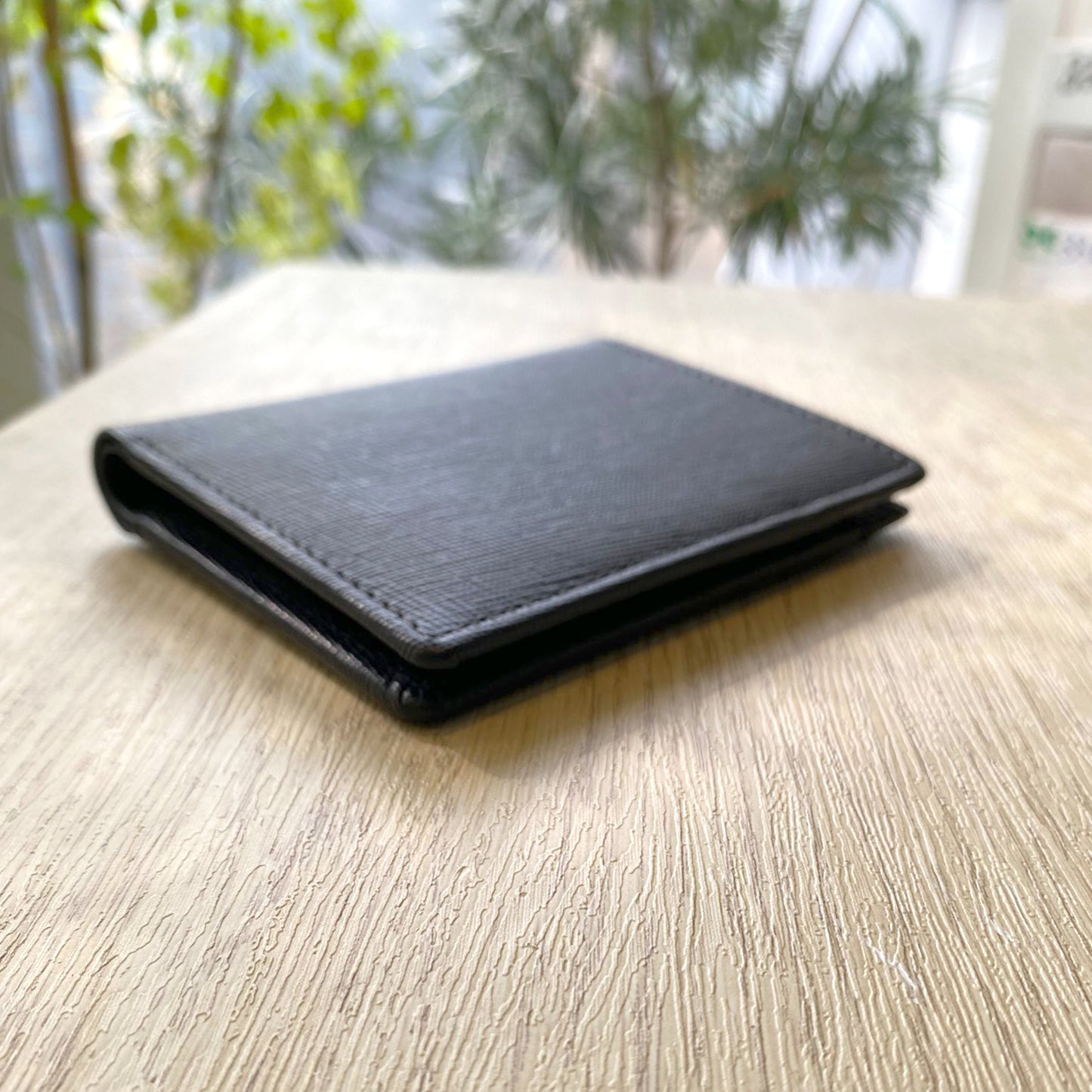 [香港品牌 EBELT] WM 141 RFID  十字壓紋 牛皮  纖巧銀包  SOFFIANO COW LEATHER Mini Wallet