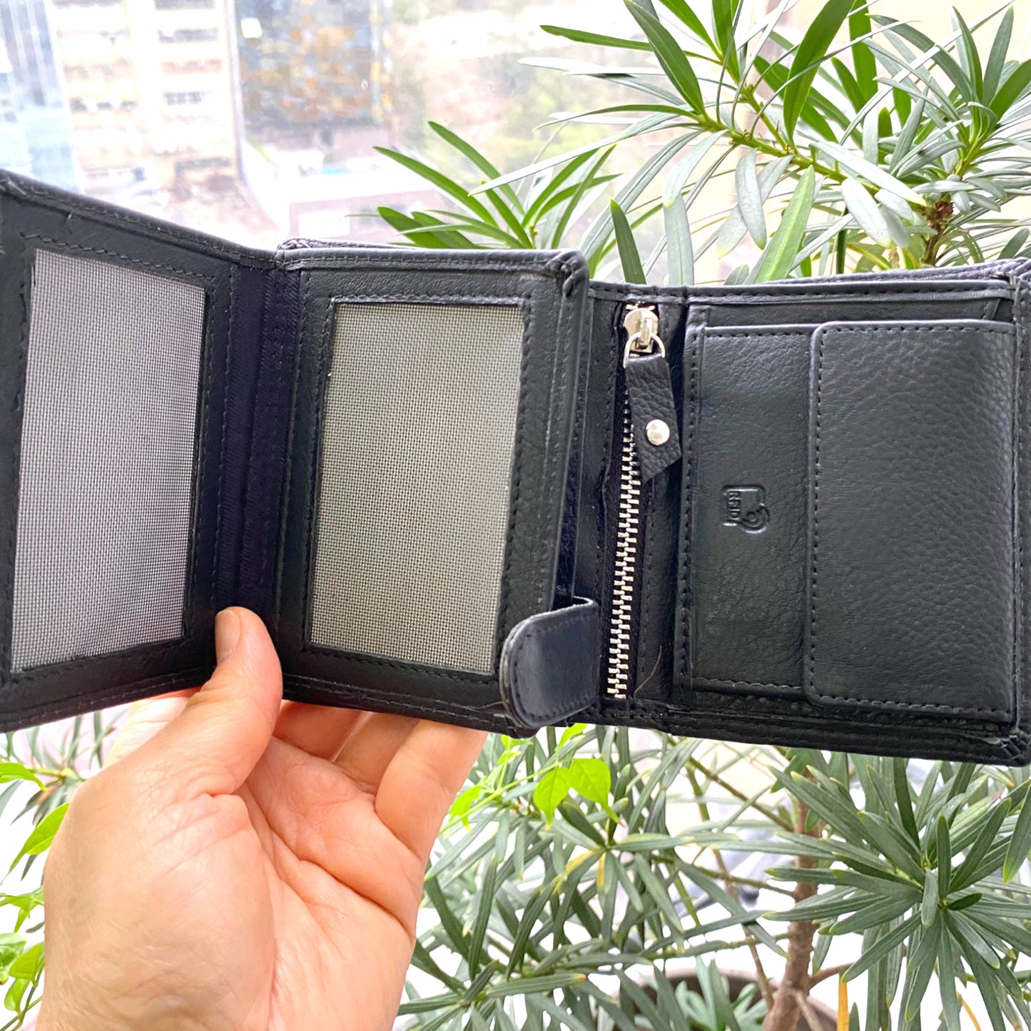 【香港品牌 ebelt】 RFID 頭層牛皮真皮銀包 (纖巧)  TOP GRAIN COW LEATHER MINI WALLET - WM 163