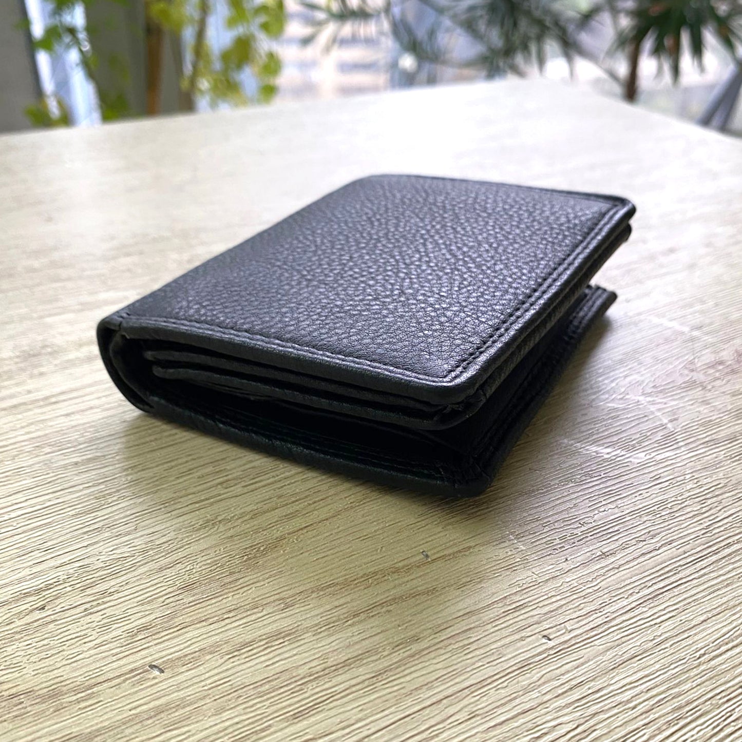 【香港品牌 ebelt】 RFID 頭層牛皮真皮銀包 (纖巧)  TOP GRAIN COW LEATHER MINI WALLET - WM 163