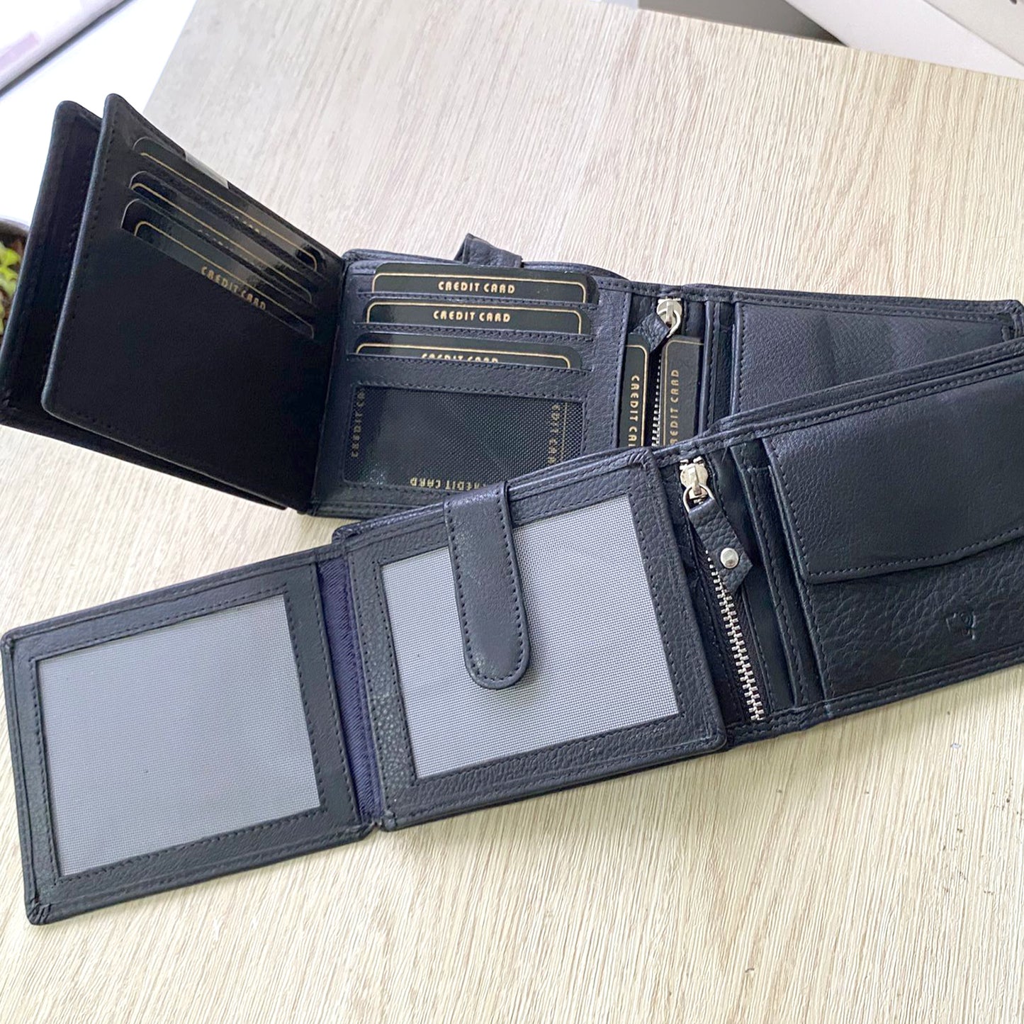 【香港品牌 ebelt】 RFID 頭層牛皮真皮銀包（加大容量）TOP GRAIN COW LEATHER WALLET - WM 166