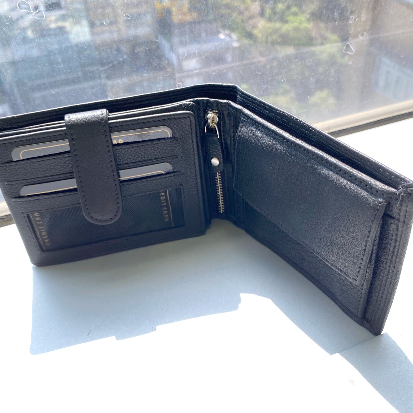 【香港品牌 ebelt】 RFID 頭層牛皮真皮銀包（加大容量）TOP GRAIN COW LEATHER WALLET - WM 166