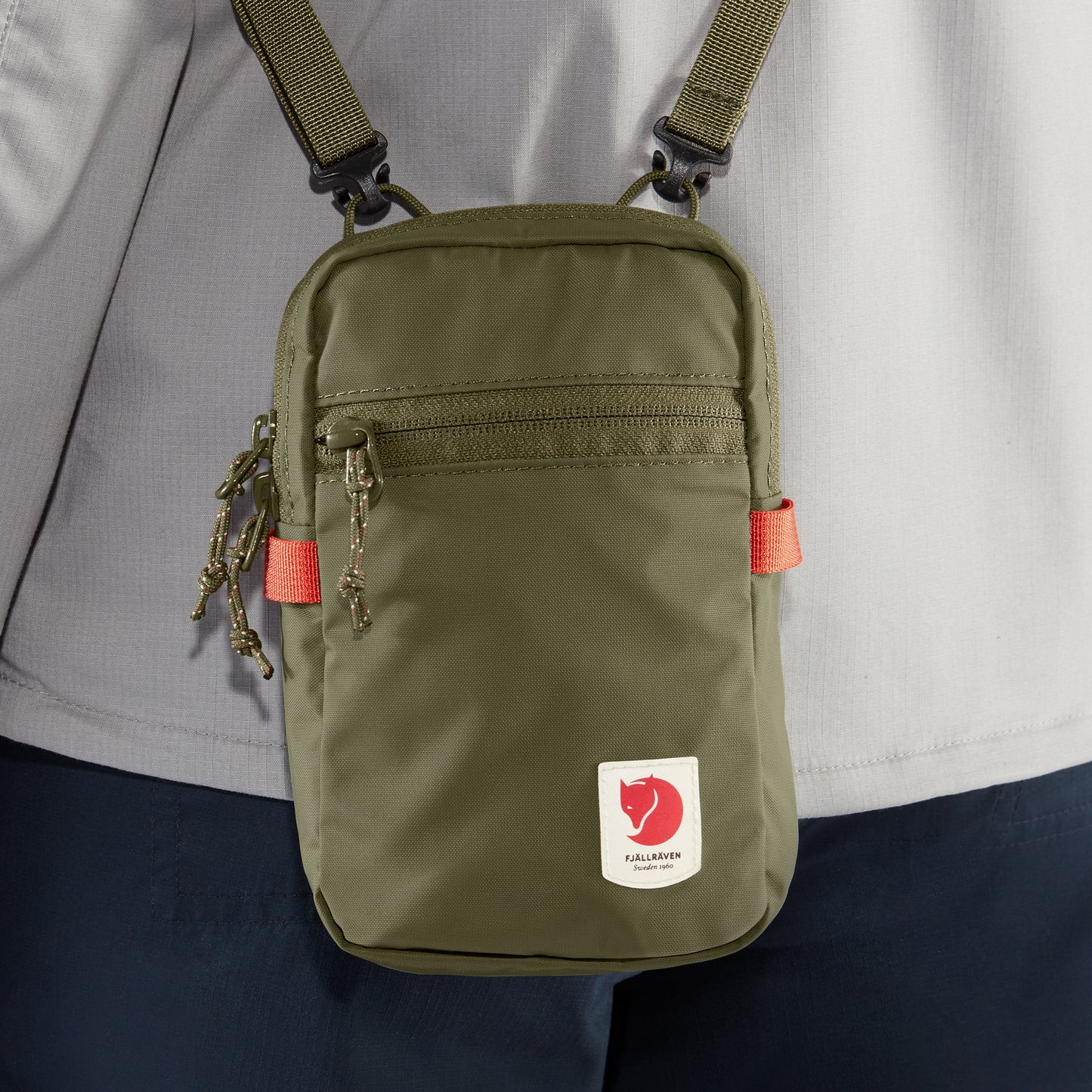 FJÄLLRÄVEN - 瑞典北極狐【狐狸袋】HIGH COAST POCKET 斜揹袋腰包 23226-623  MOUNTAIN GREEN