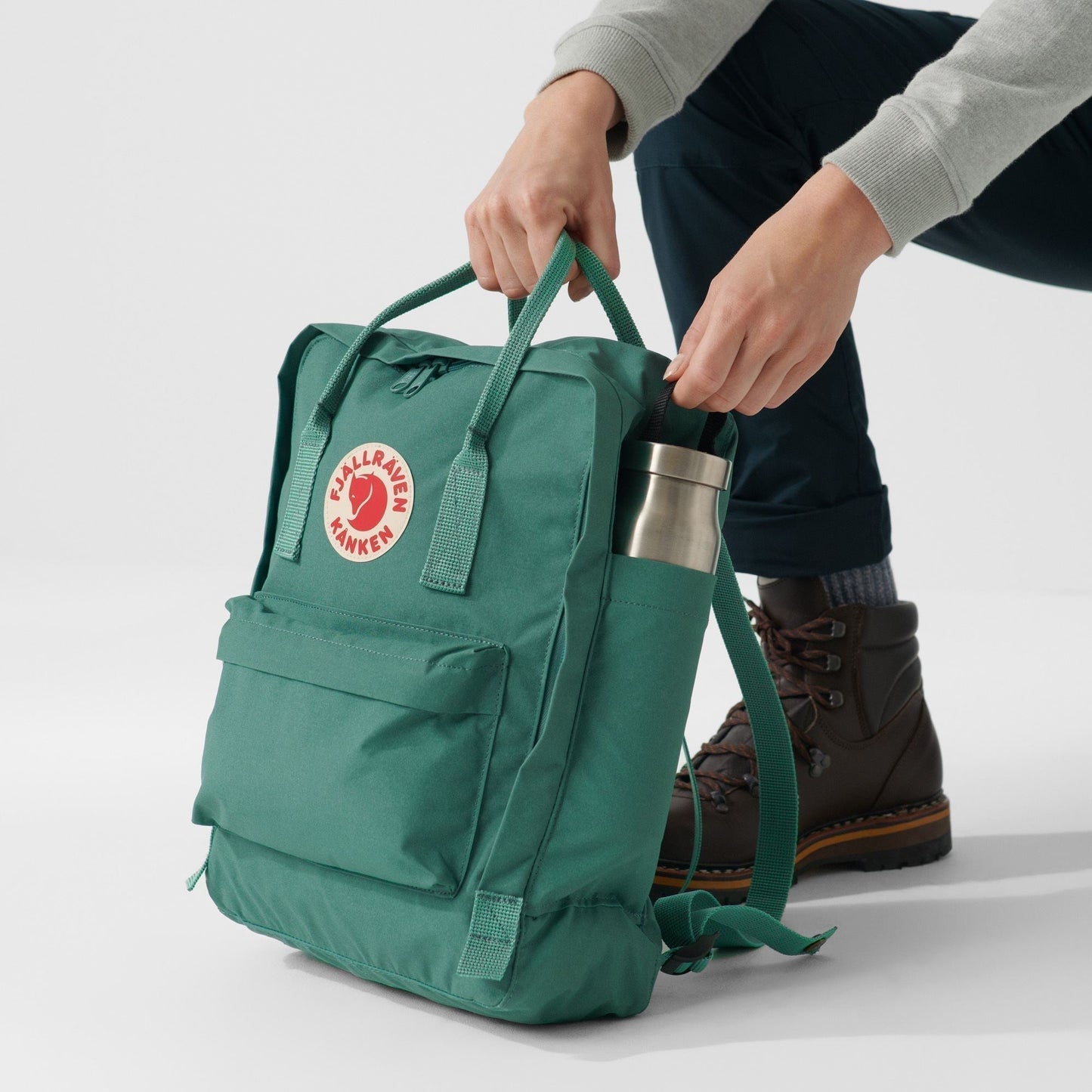 FJÄLLRÄVEN - 瑞典北極狐【狐狸袋】KÅNKEN 16L 背囊 書包 School bag outdoor backpack 23510-667-206 Arctic Green / Spicy Orange