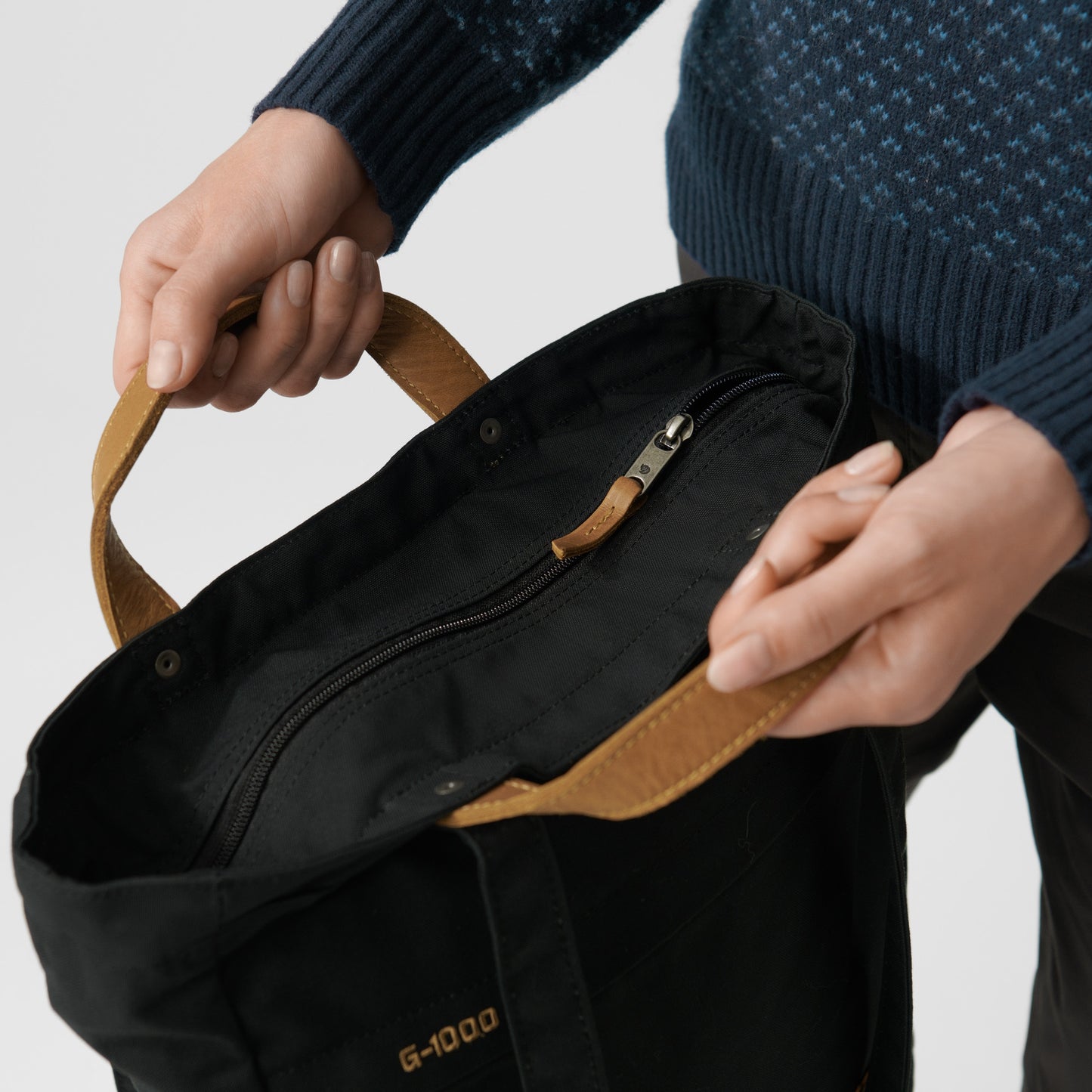 FJÄLLRÄVEN - 瑞典北極狐【狐狸袋】TOTEPACK NO. 1 手提兩用背包  24203-046 SUPER GREY